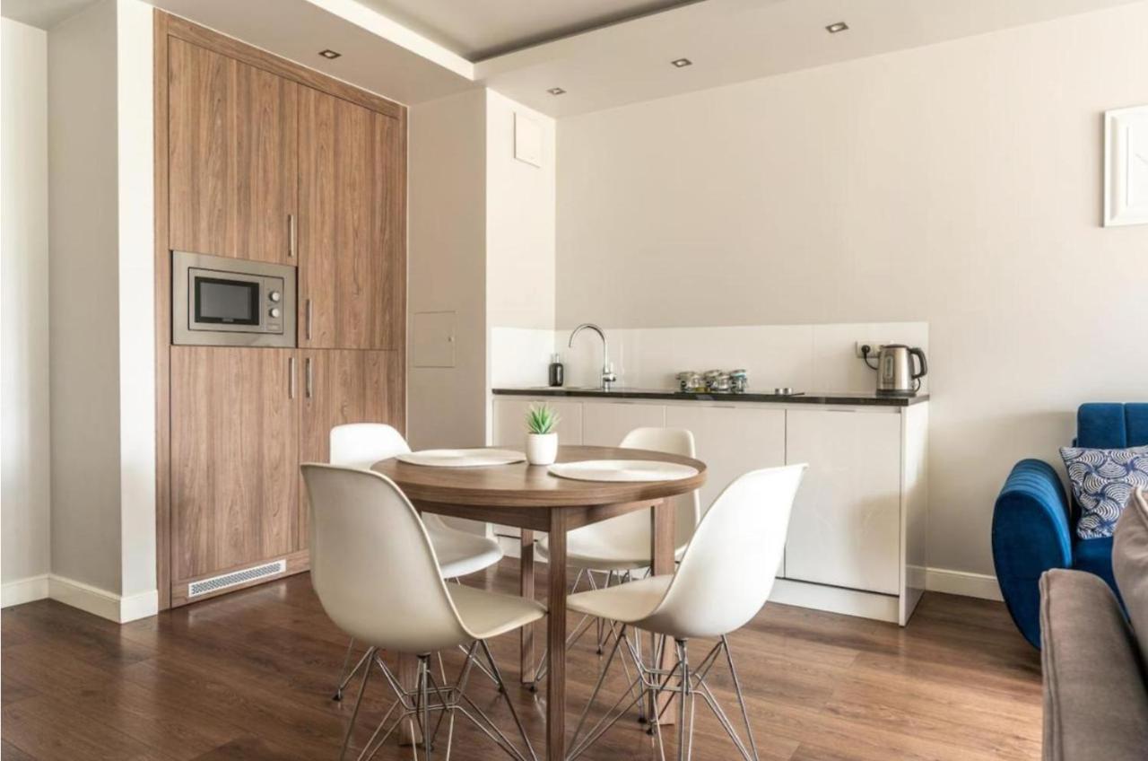 Golden Apartments Warsaw - Browary Warszawskie - Luxury & Cozy Apartments - Oxygen Residence- Wronia Εξωτερικό φωτογραφία
