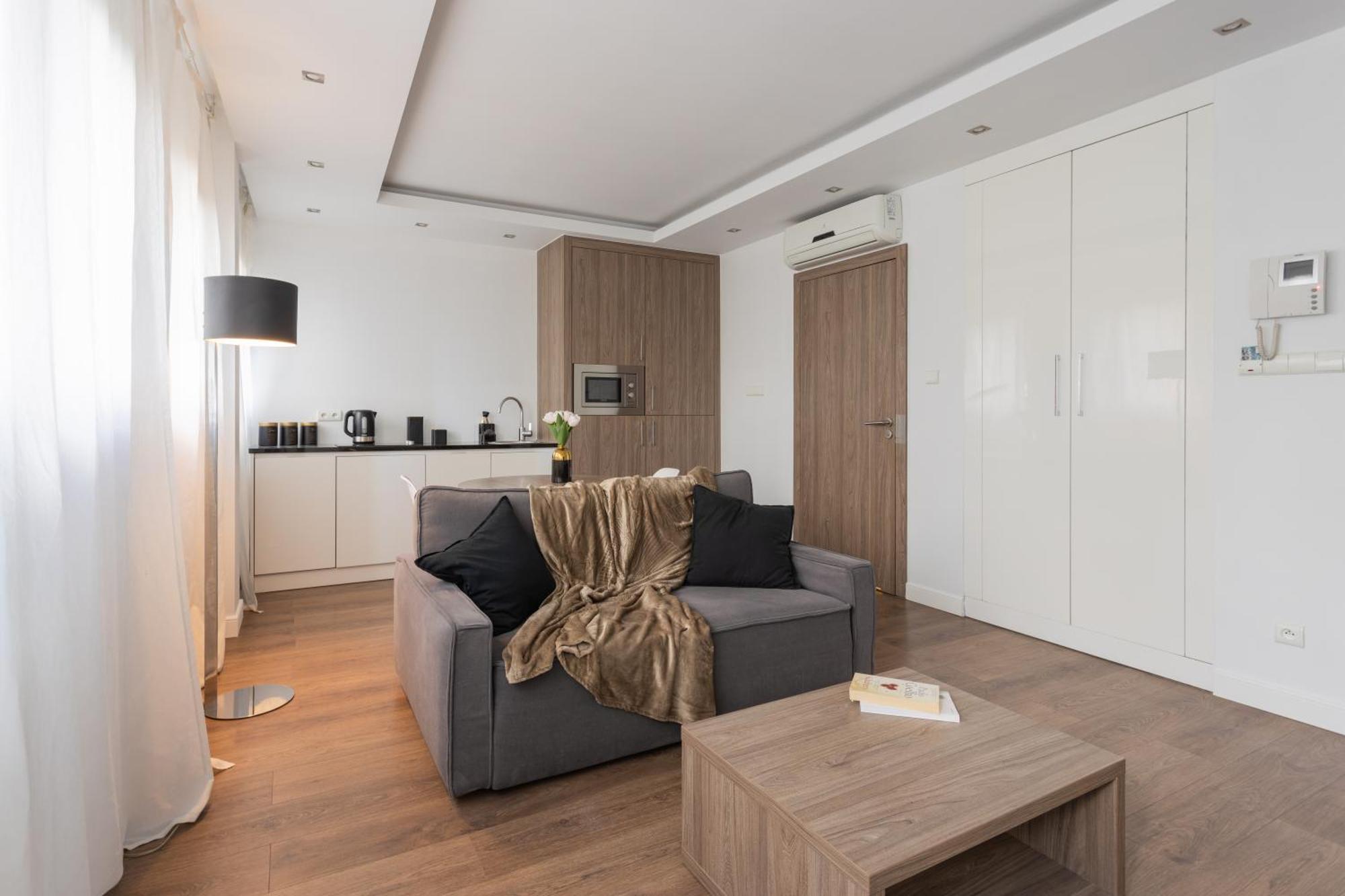 Golden Apartments Warsaw - Browary Warszawskie - Luxury & Cozy Apartments - Oxygen Residence- Wronia Εξωτερικό φωτογραφία